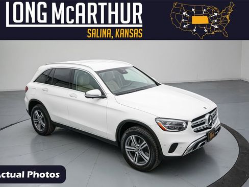 Used 2022 Mercedes-Benz GLC 300 4MATIC image 1