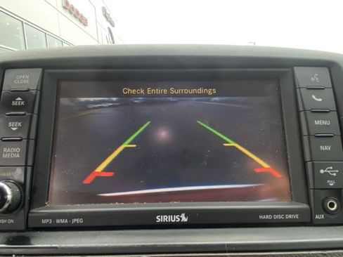 Used 2013 Chrysler Town & Country Touring-L w/ Entertainment Group #2 image 19