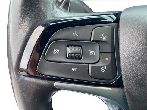 Used 2022 Buick Enclave Premium image 29