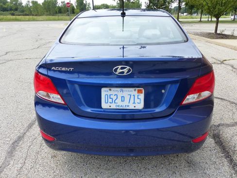 Used 2016 Hyundai Accent SE FWD image 8