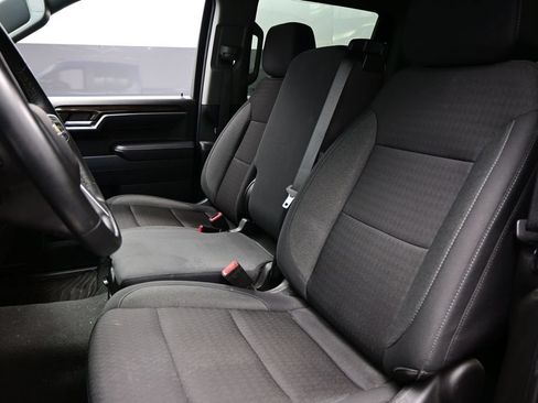 Used 2024 Chevrolet Silverado 1500 LT AWD/4WD image 17