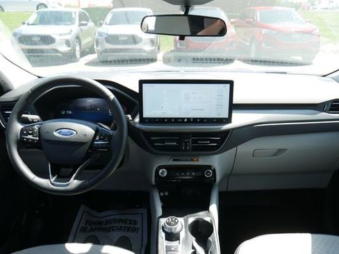 Used 2023 Ford Escape Active w/ Tech Pack #2 AWD/4WD image 7