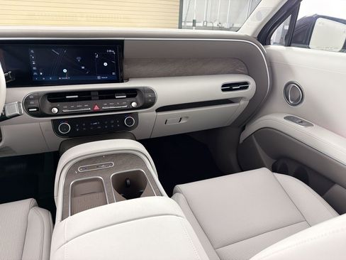 Used 2026 Hyundai Palisade SEL FWD image 30