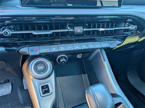 Used 2024 Dodge Hornet R/T w/ Tech Pack w/o Parking image 11