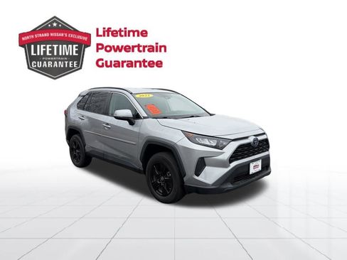Used 2022 Toyota RAV4 LE image 8