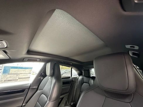 Used 2026 Porsche Macan Electric RWD image 25