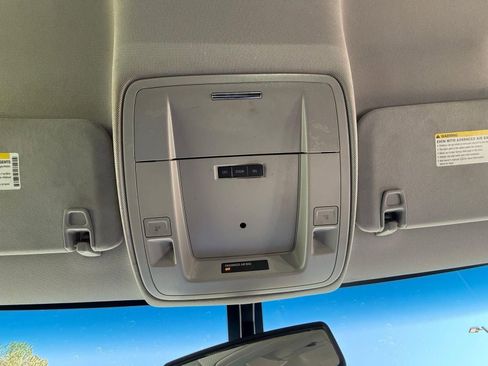 Used 2018 Chevrolet Silverado 1500 LT image 50