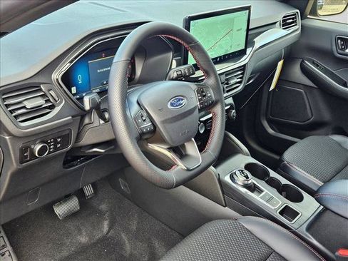 New 2026 Ford Escape ST-Line w/ Tech Pack #1 FWD image 3