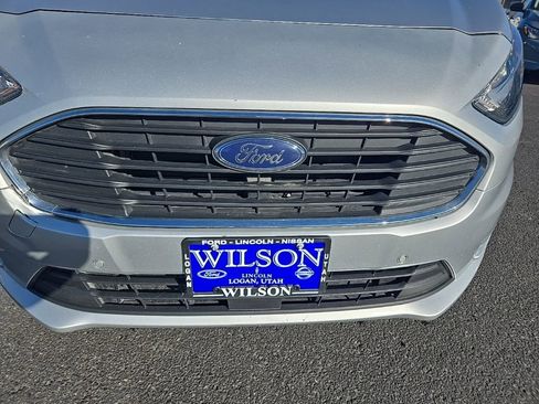 Used 2022 Ford Transit Connect XLT image 30