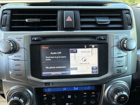 Used 2016 Toyota 4Runner Limited AWD/4WD image 11