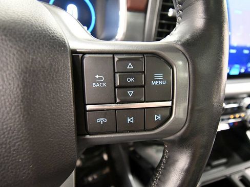 Used 2022 Ford F150 Lariat w/ Equipment Group 502A High AWD/4WD image 22