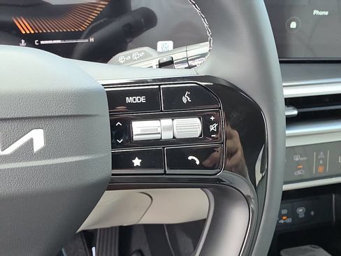 New 2026 Kia Sorento S FWD image 30