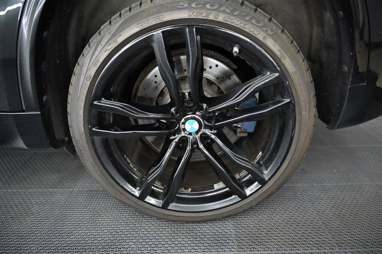 Used 2018 BMW X5 M w/ Executive Package AWD/4WD image 47