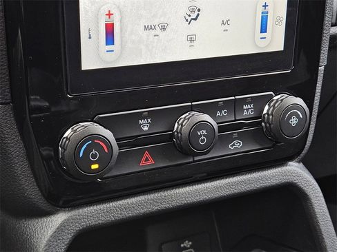 Used 2024 Ford Ranger XLT image 19