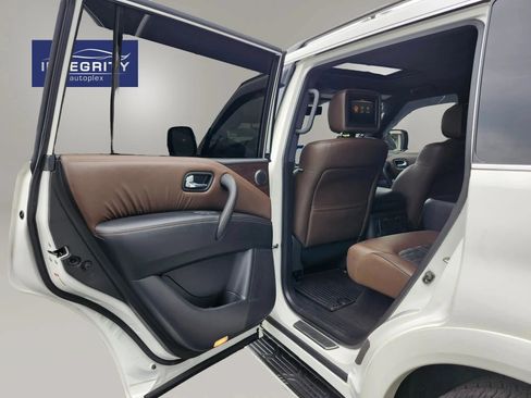 Used 2019 Nissan Armada Platinum AWD/4WD image 26