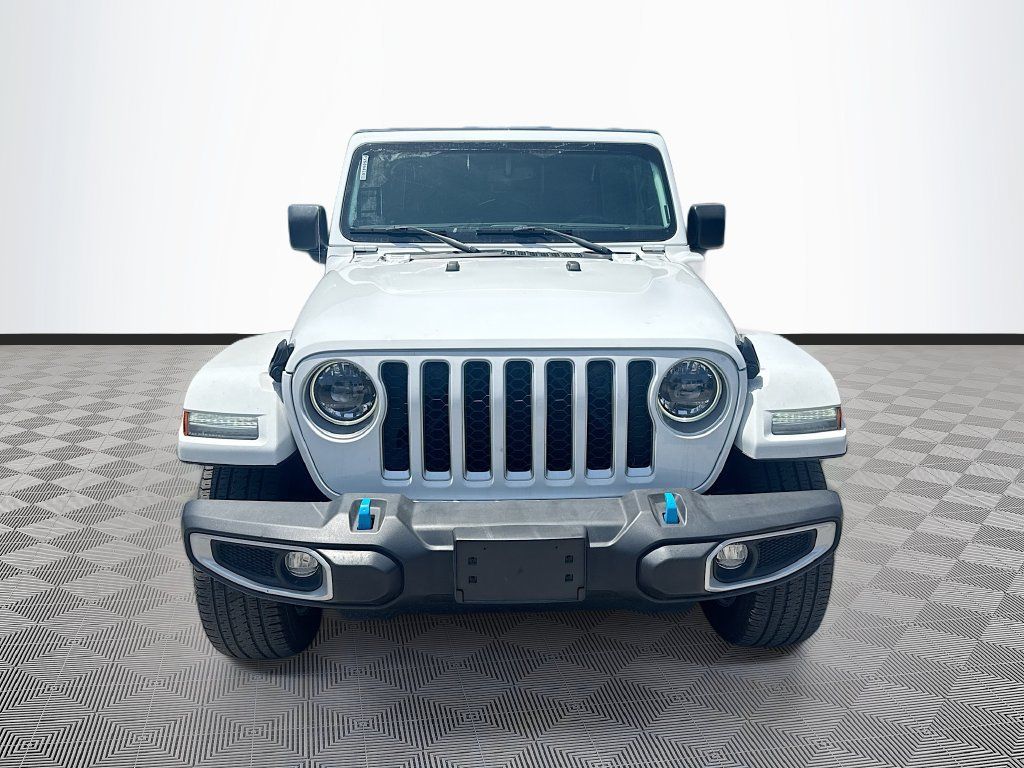 Certified 2023 Jeep Wrangler Unlimited Sahara w/ Cold Weather Group AWD/4WD image 2