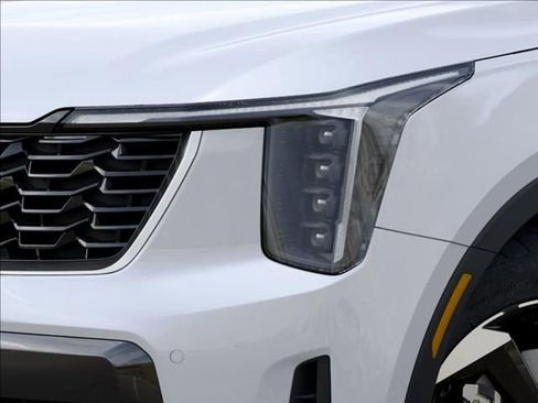 New 2026 Kia Sorento EX AWD/4WD image 10