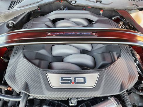 Used 2024 Ford Mustang Dark Horse image 15