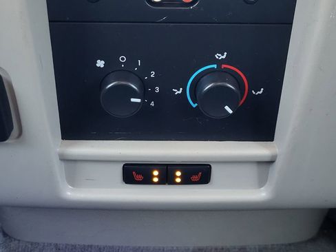 Used 2014 Ford Expedition EL Limited w/ Equipment Group 301A image 19