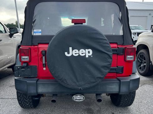 Used 2014 Jeep Wrangler Sport AWD/4WD image 5
