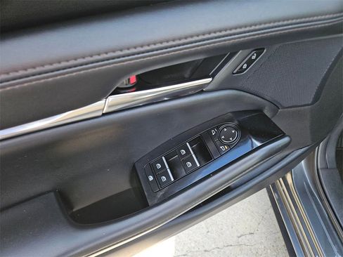 Used 2025 MAZDA MAZDA3 s image 14