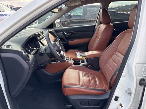 Used 2020 Nissan Rogue SL image 7