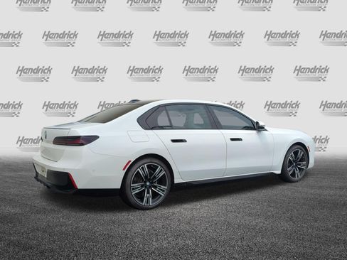 Used 2024 BMW i7 eDrive50 w/ M Sport Package RWD image 10
