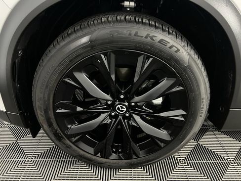 Used 2025 MAZDA CX-90 Plug-In Hybrid w/Premium Sport image 12