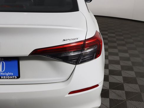 Used 2023 Honda Civic Sport image 13