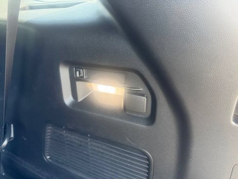 Used 2023 Ford Explorer XLT w/ Equipment Group 202A AWD/4WD image 47