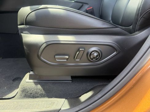 New 2026 Jeep Grand Cherokee L Limited AWD/4WD image 10