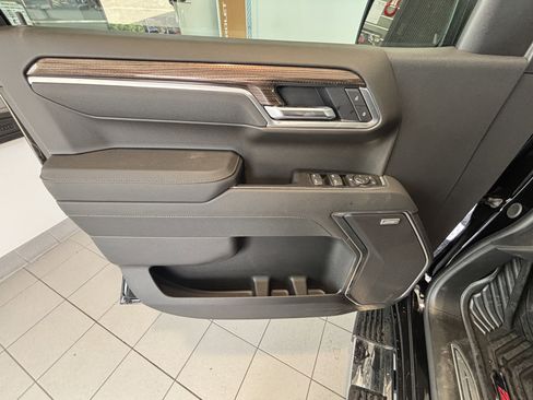 New 2026 Chevrolet Silverado 1500 RST w/ RST All Star Premium Package AWD/4WD image 9