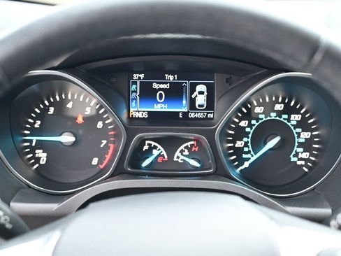 Used 2016 Ford Escape Titanium image 22