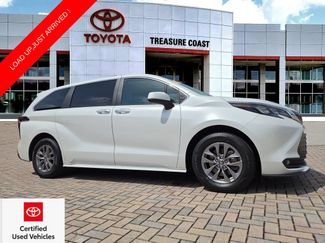 Certified 2025 Toyota Sienna XLE FWD video 1