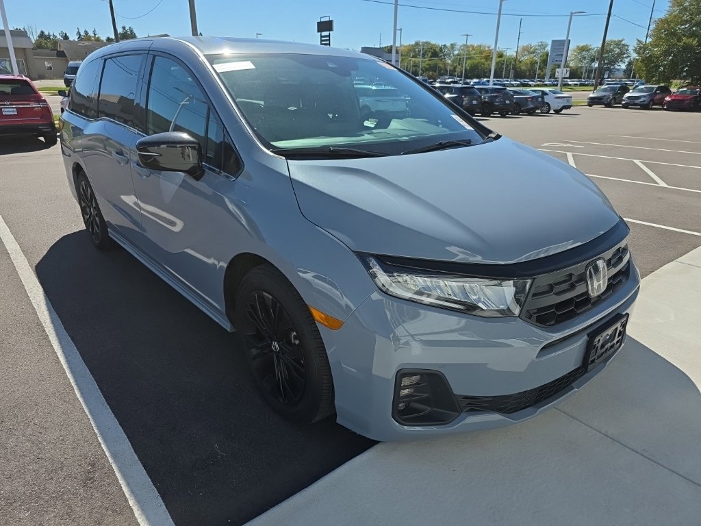 Used 2025 Honda Odyssey Sport-L image 2