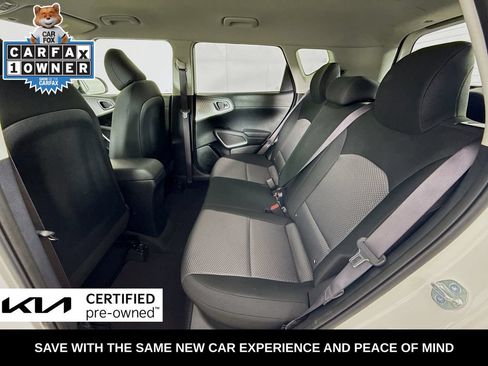 Certified 2025 Kia Soul LX w/ LX Technology Package FWD image 27