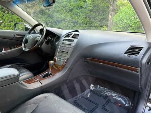 Used 2011 Lexus ES 350 FWD image 33