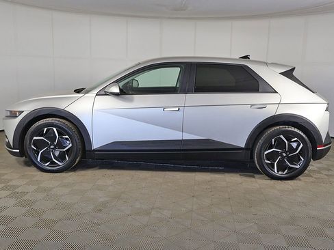 Used 2024 Hyundai Ioniq 5 SEL AWD/4WD image 13