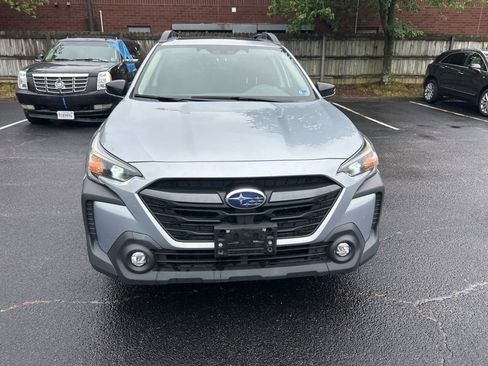 Used 2024 Subaru Outback Premium AWD/4WD image 9