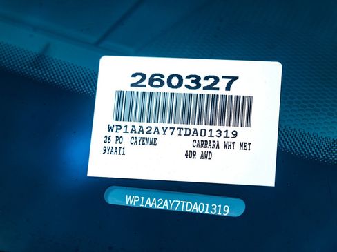 New 2026 Porsche Cayenne image 33