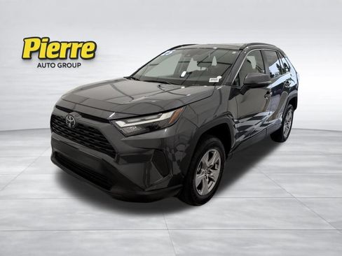Used 2025 Toyota RAV4 XLE FWD image 1