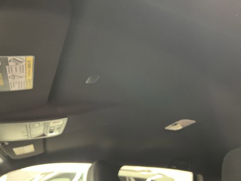 Used 2023 Toyota Tacoma TRD Sport image 19