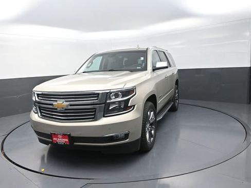 Used 2015 Chevrolet Tahoe LTZ AWD/4WD image 32