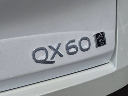 New 2027 INFINITI QX60 Luxe w/ Family Package AWD/4WD image 10