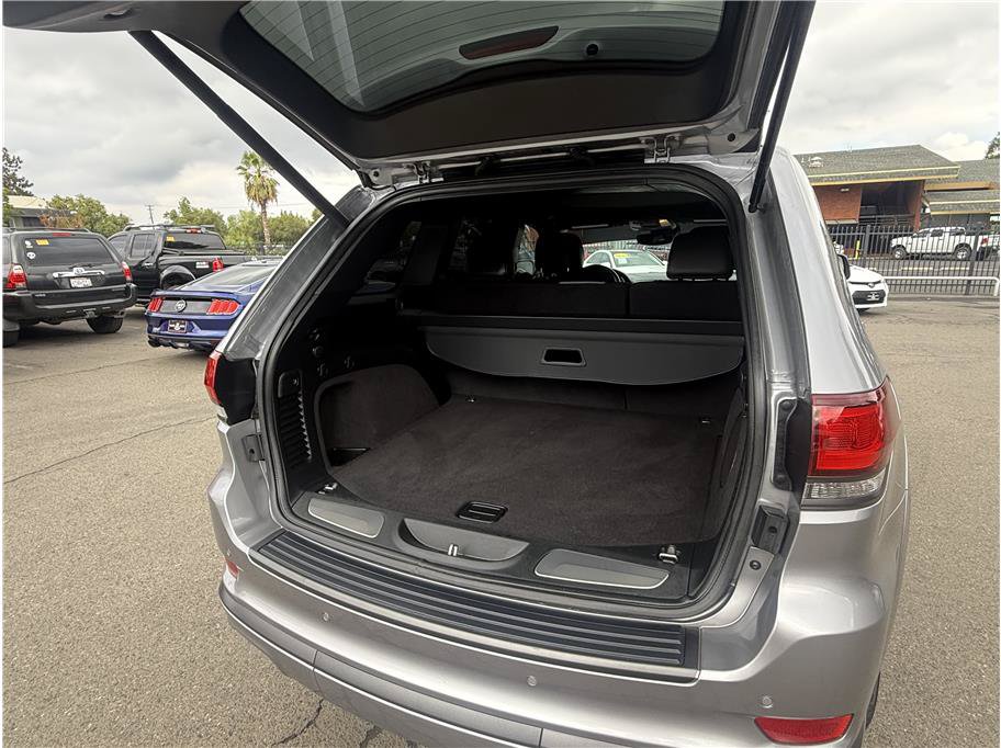 Used 2018 Jeep Grand Cherokee High Altitude AWD/4WD image 27