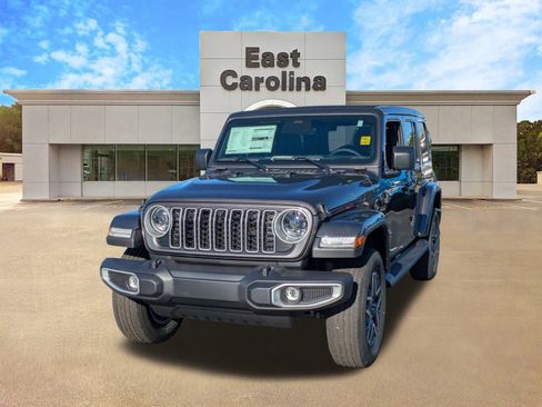 New 2026 Jeep Wrangler Unlimited Sahara AWD/4WD image 7