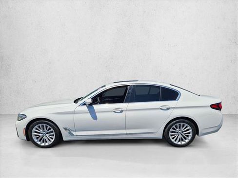 Used 2021 BMW 530i w/ Convenience Package RWD image 17