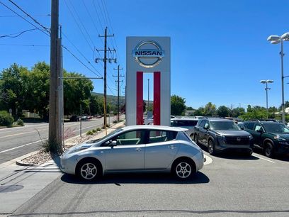 Used 2011 Nissan Leaf SL w/ Eco Design Pkg