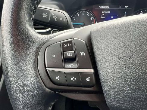 Used 2020 Ford Explorer XLT w/ Equipment Group 202A image 24