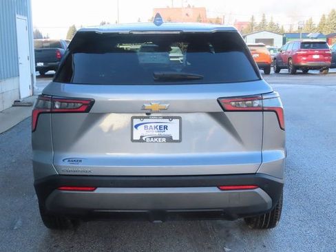 Used 2025 Chevrolet Equinox LT image 10